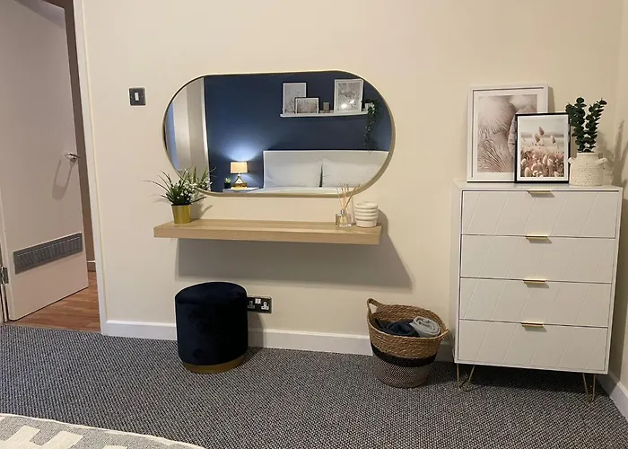 Modern 2 Bdr Flat In Nottingham City Centre With Free Parking