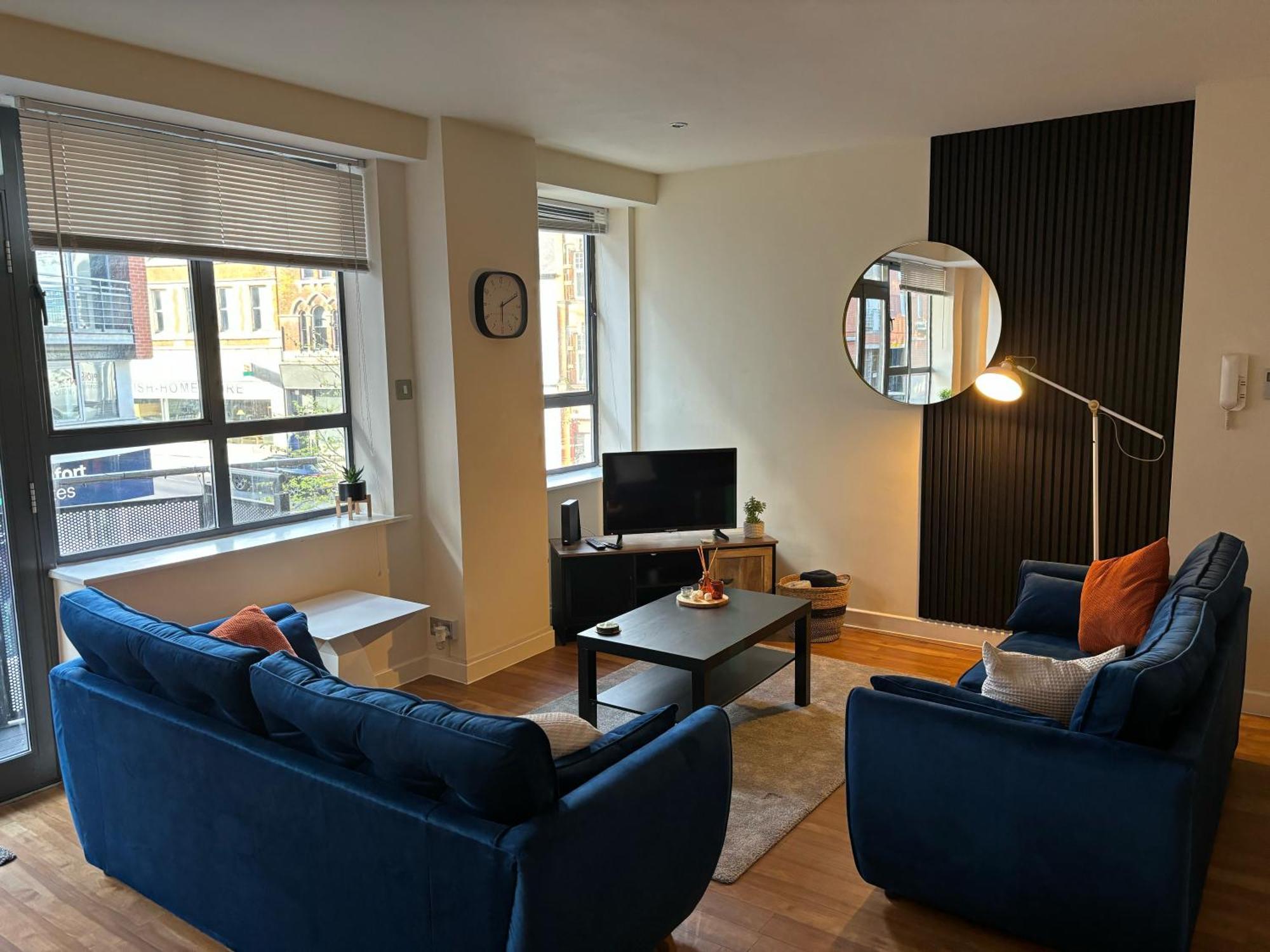 Modern 2 Bdr Flat In Centre With Free Parking Apartment Nottingham