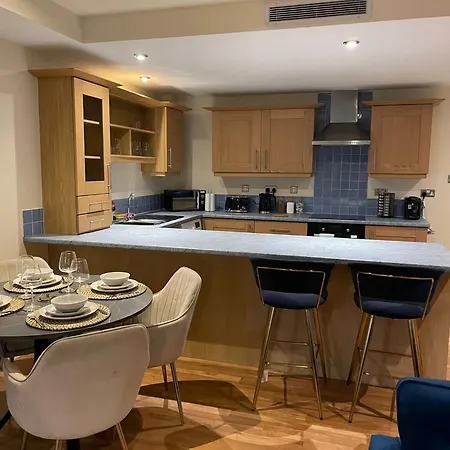Modern 2 Bdr Flat In Nottingham City Centre With Free Parking Exterior photo