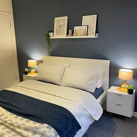 Modern 2 Bdr Flat In Nottingham City Centre With Free Parking Exterior photo